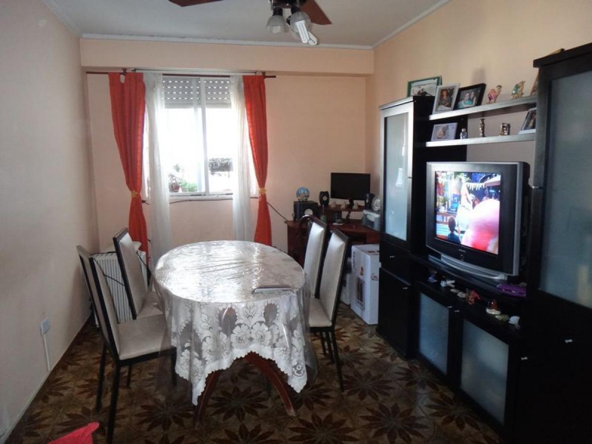 Apartamento T2 em Buenos Aires, Argentina N.º 65640