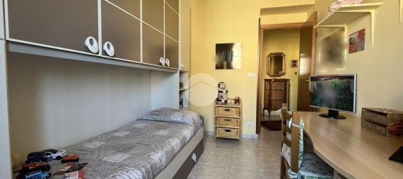 3 Schlafzimmer Wohnung in Palermo, Italy, Nr. 333072 5