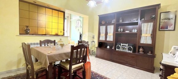 3 Schlafzimmer Wohnung in Palermo, Italy, Nr. 333072 2