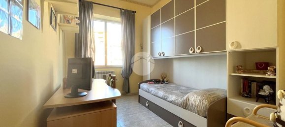 3 Schlafzimmer Wohnung in Palermo, Italy, Nr. 333072 10