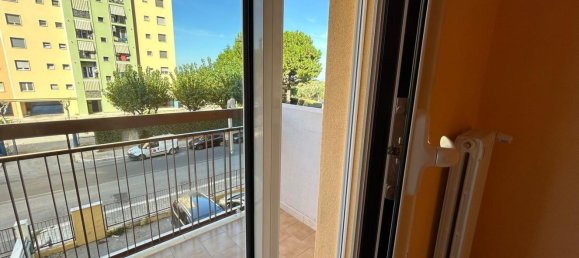 3 bedrooms Apartment in Bari, Italy No. 376709 5