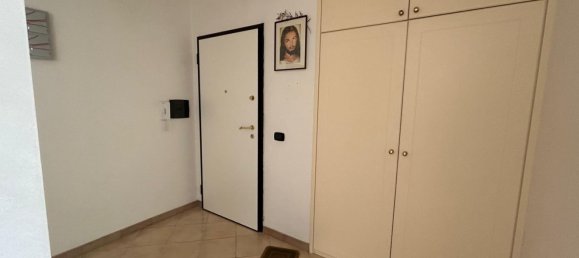 3 bedrooms Apartment in Bari, Italy No. 376709 16