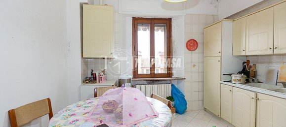3 rooms Apartment in Codogno, Italy No. 13753 6
