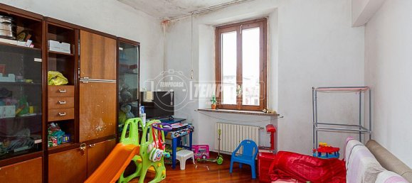 3 rooms Apartment in Codogno, Italy No. 13753 3