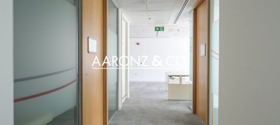 Büro in Jumeirah Lake Towers, UAE 107m², Nr. 103492 5