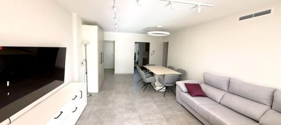 Apartamento T2 em Estepona, Spain N.º 183277 8