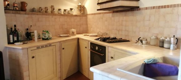 5 rooms Apartment in Cinigiano, Italy No. 172246 5