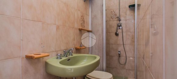 3 bedrooms Apartment in Rome, Italy No. 335479 19