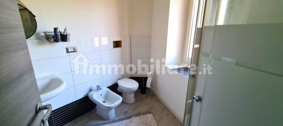 2 bedrooms Apartment in Bregnano, Italy No. 360765 8