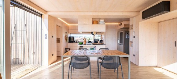 9 rooms House in Gualdo Cattaneo, Italy No. 68579 11