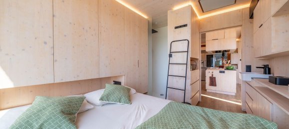 9 rooms House in Gualdo Cattaneo, Italy No. 68579 18