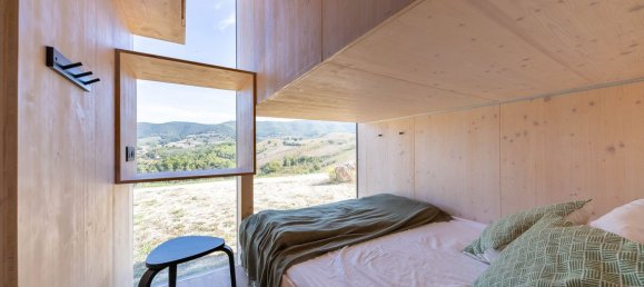 9 rooms House in Gualdo Cattaneo, Italy No. 68579 15