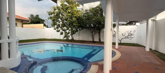 3 bedrooms Cafe / restaurant in Bang Lamung, Thailand No. 4201 6