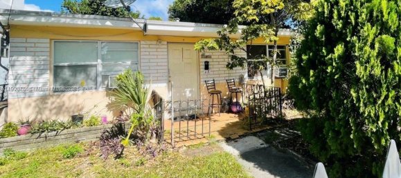 hotel en venta en Miami, Miami-Dade, Florida, USA № 614845 3