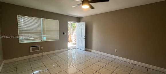 hotel en venta en Miami, Miami-Dade, Florida, USA № 614845 20