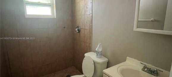 hotel en venta en Miami, Miami-Dade, Florida, USA № 614845 10