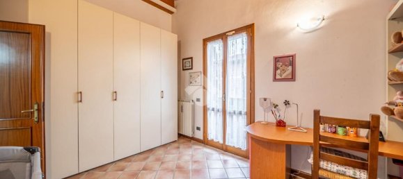 Casa de 7 divisões em Reggio Emilia, Italy N.º 54643 27