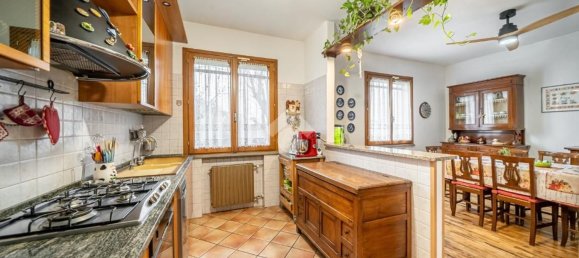 Casa de 7 divisões em Reggio Emilia, Italy N.º 54643 7