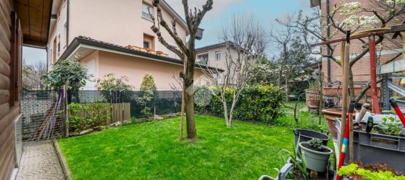 Casa de 7 divisões em Reggio Emilia, Italy N.º 54643 68