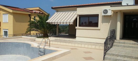 4 bedrooms Villa in Bar, Montenegro No. 402 4