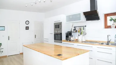 6 rooms House in Winden am See, Austria No. 171530