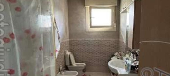 Apartamento de 3 dormitorios en Montale, Italy No. 314523 8