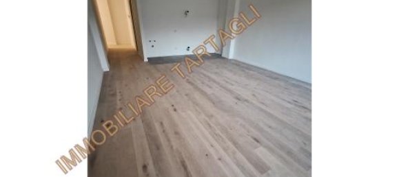 3-salle Appartement à Sesto Fiorentino, Italy No. 34004 2