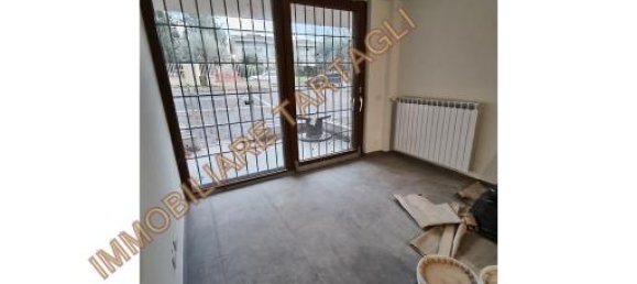 3-salle Appartement à Sesto Fiorentino, Italy No. 34004 16