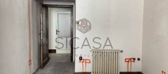 6 chambres Appartement à Sansepolcro, Italy No. 321235 8