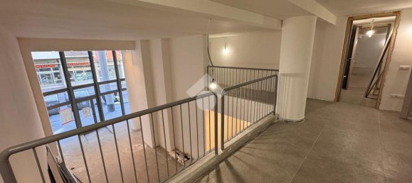 Oficina de 10 habitaciónes en Trieste, Italy No. 148833 12