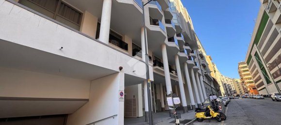 Oficina de 10 habitaciónes en Trieste, Italy No. 148833 2