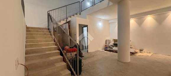 Oficina de 10 habitaciónes en Trieste, Italy No. 148833 8