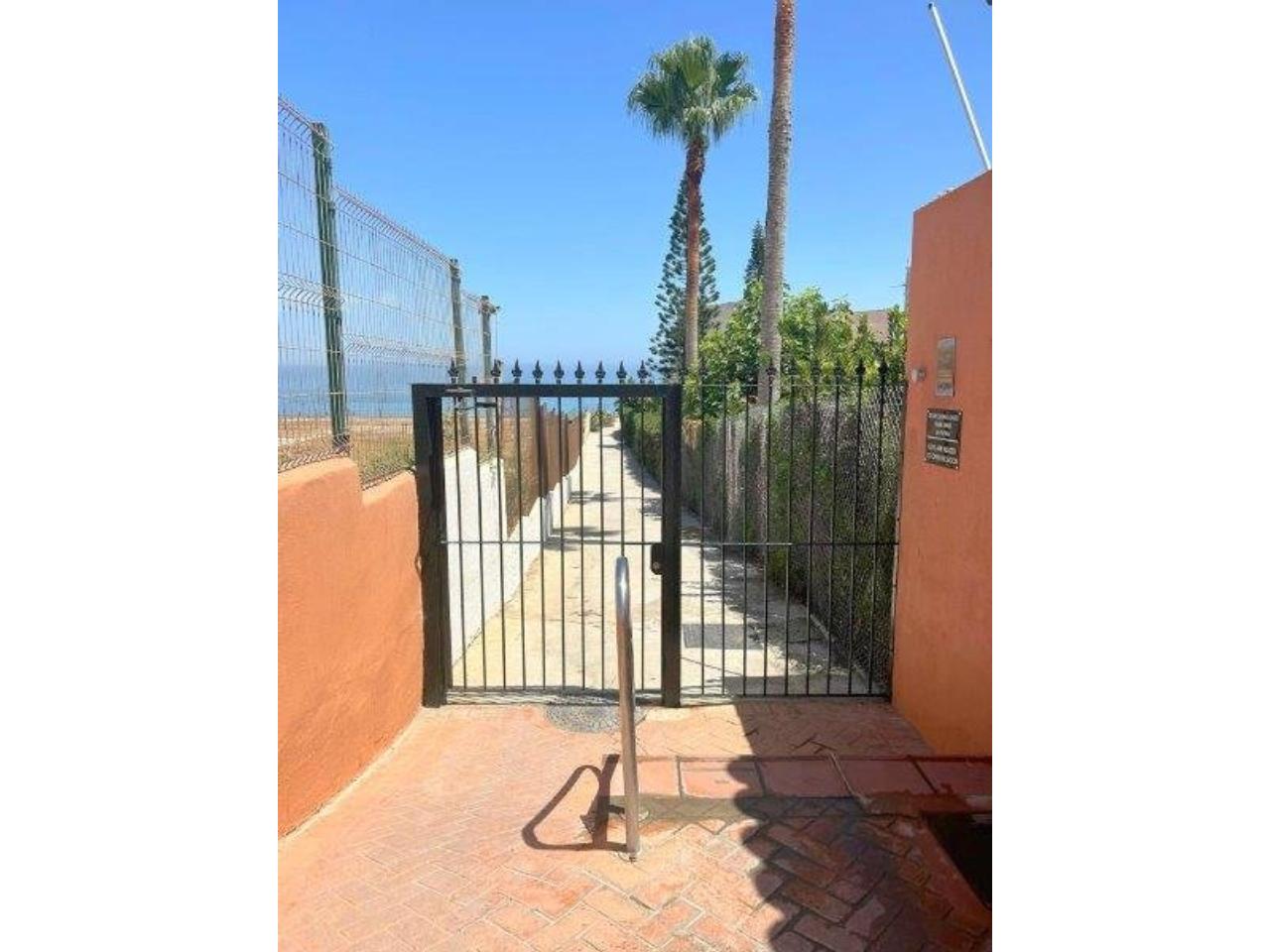 2 bedrooms Apartment in Alcorrin, Spain No. 58963