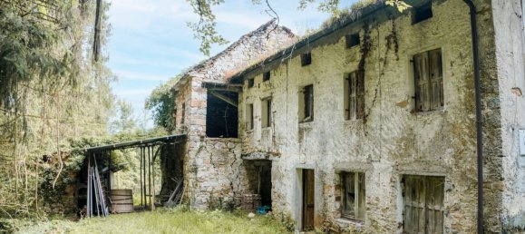 6 rooms House in Borgo Valbelluna, Italy No. 298771 5