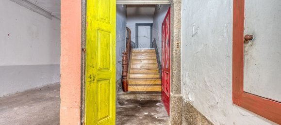 10 bedrooms Building in Porto, Portugal No. 142696 5