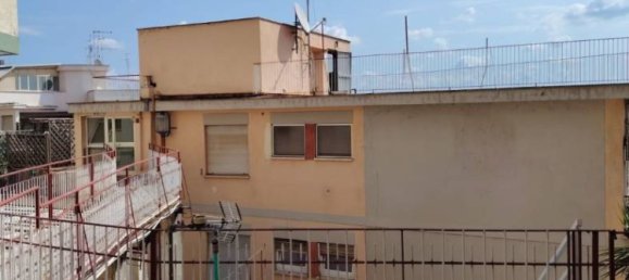 1 bedroom Apartment in Rome, Italy No. 342429 5