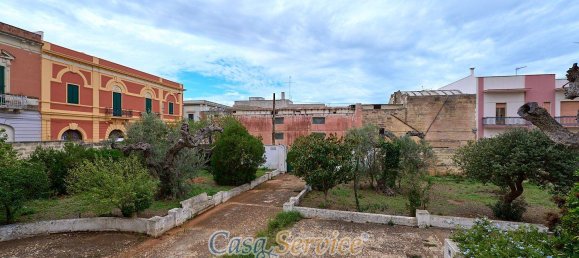 Casa T10 em Parabita, Italy N.º 60352 40