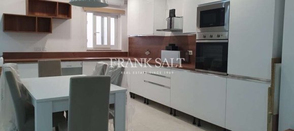 2 bedrooms Apartment in Zurrieq, Malta No. 7373 2