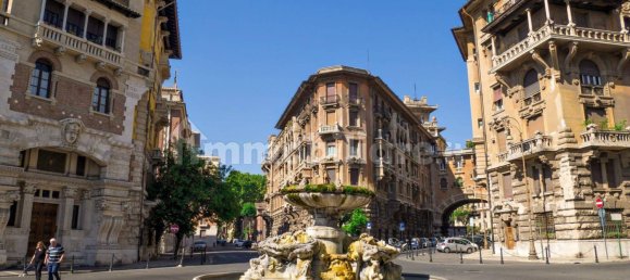 1 room Commercial property in Rome, Italy No. 97524 8