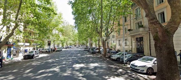 1 room Commercial property in Rome, Italy No. 97524 12