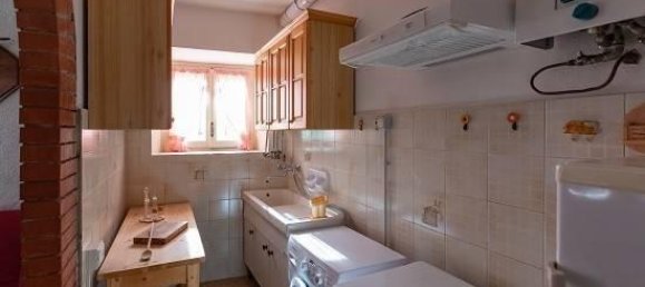 Casa de 3 divisões em Varese Ligure, Italy N.º 22280 2