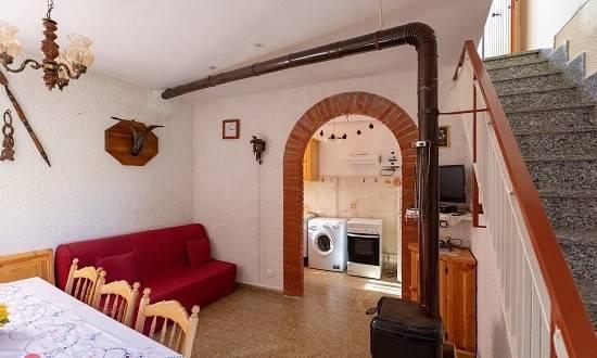 Casa de 3 divisões em Varese Ligure, Italy N.º 22280