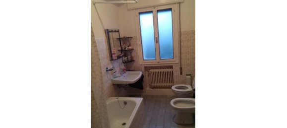 2 bedrooms Apartment in Padua, Italy No. 345615 6