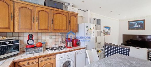 2 chambres Appartement à Pierrelaye, France No. 356085 5