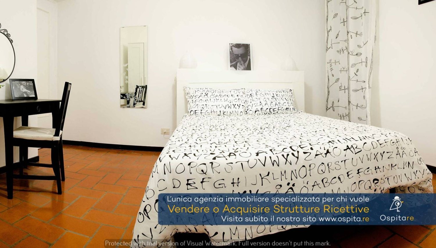 Отель, гостиница с 5 комнатами в Рим, Италия № 345894