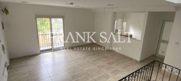 Magasin à Birkirkara, Malta 445m² No. 8315 17