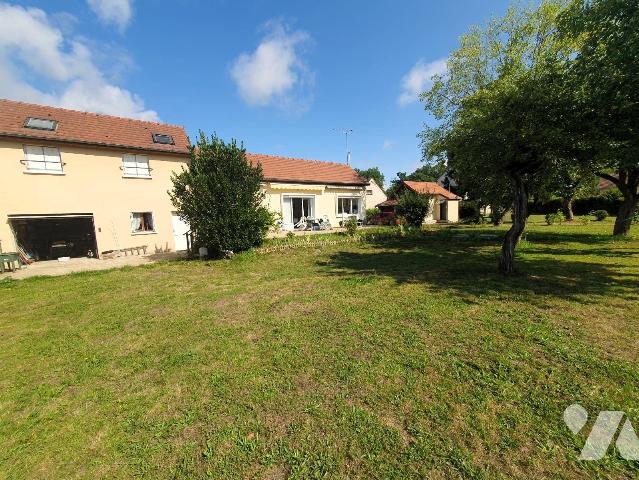 2 bedrooms House in Souppes-sur-Loing, France No. 295293