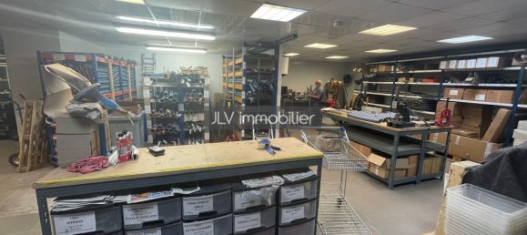 150m² Commercial property in Nord, France No. 95357 2