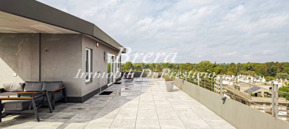 Apartamento de 3 dormitorios en Villasanta, Italy No. 331025 38