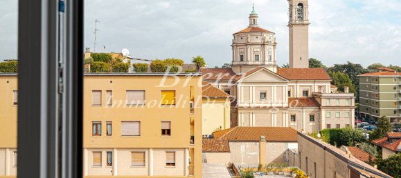 Apartamento de 3 dormitorios en Villasanta, Italy No. 331025 26